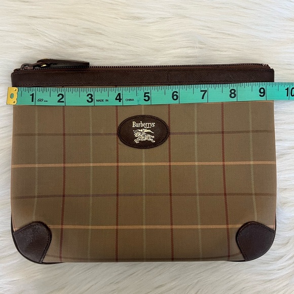 BURBERRY NOVA CHECK CLUTCH BAG